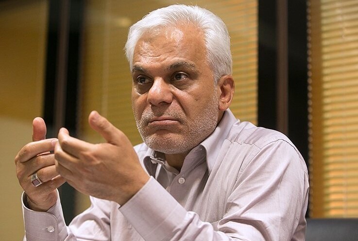 طلایی:خطر روی کارآمدن یک «شومن سیاسی» در انتخابات۱۴۰۰ وجود دارد