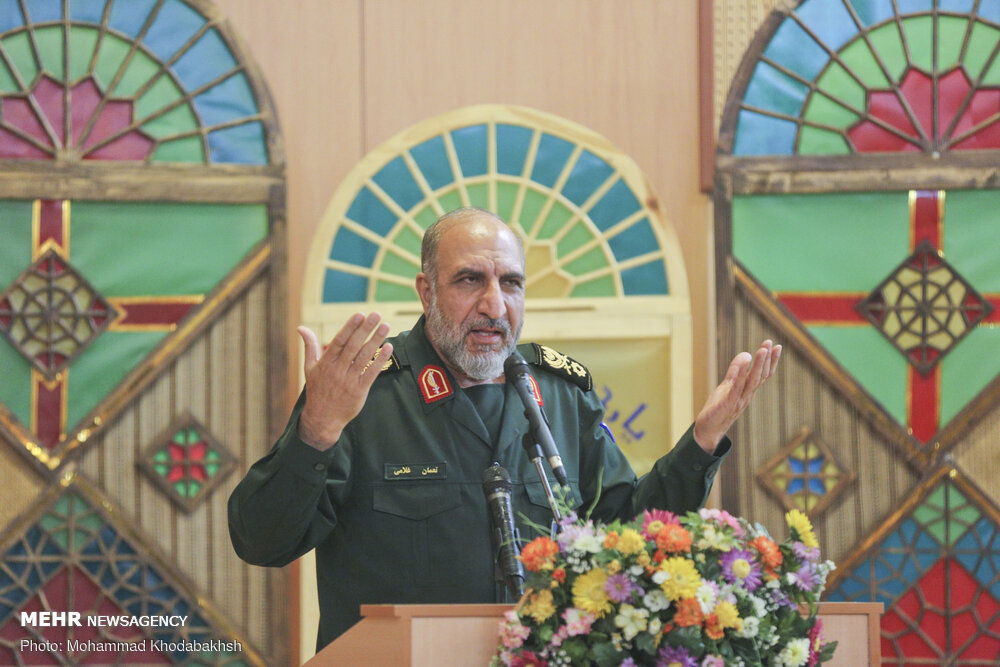 مطالبات رهبری در دانشگاه امام حسین (ع) پیگیری می‌ شود