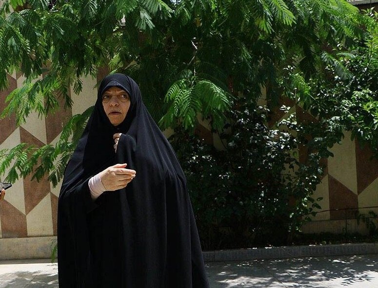 نشستهای انقلابی در بِکرترین اتاق خانهِ پلاک ۱۲/ محلهای پر از یادِ بهشتی نشستهای انقلابی در بِکرترین اتاق خانهِ پلاک ۱۲/ محلهای پر از یادِ بهشتی