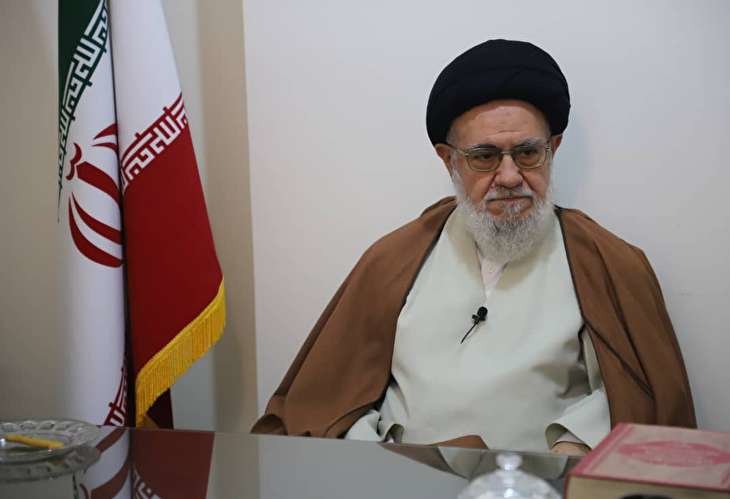 پاسخ تند حسین شریعتمداری به موسوی خویینی ها