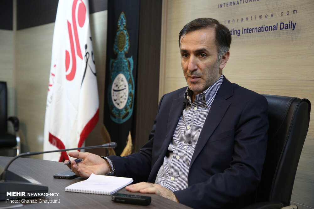 کارت بازرگانی صادرکنندگانی که رفع تعهدات ارزی نکنندتعلیق می‌شود