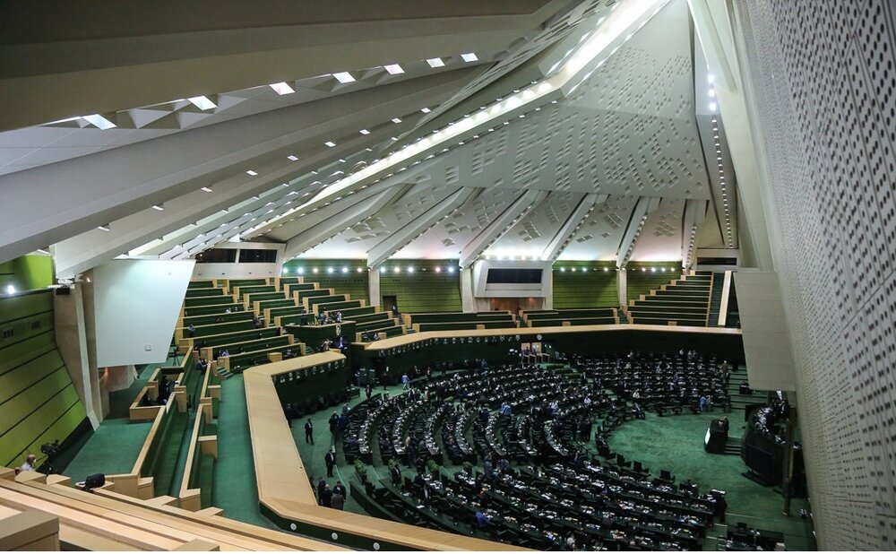 ۴ وزیر روحانی به مجلس می‌روند /خیز وزیر احمدی‌نژاد برای تکیه بر ریاست کمیسیون آموزش و تحقیقات