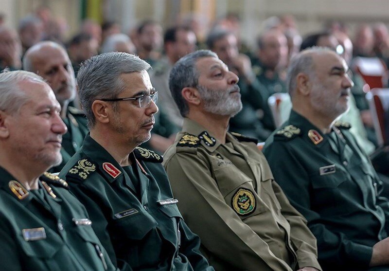 ارتش بدون سپاه و سپاه منهای ارتش، هر دو ناقص خواهند بود ارتش بدون سپاه و سپاه منهای ارتش، هر دو ناقص خواهند بود