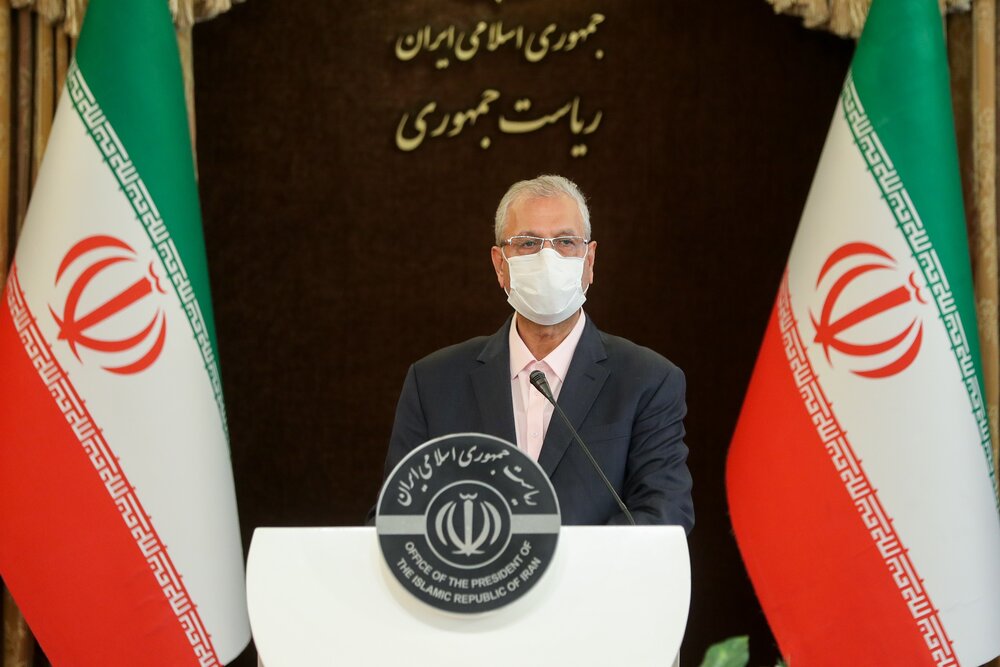 اظهارات مهم ربیعی درباره کاهش قیمت دلار، سفر نخست وزیر عراق به ایران و مراسم عزاداری محرم