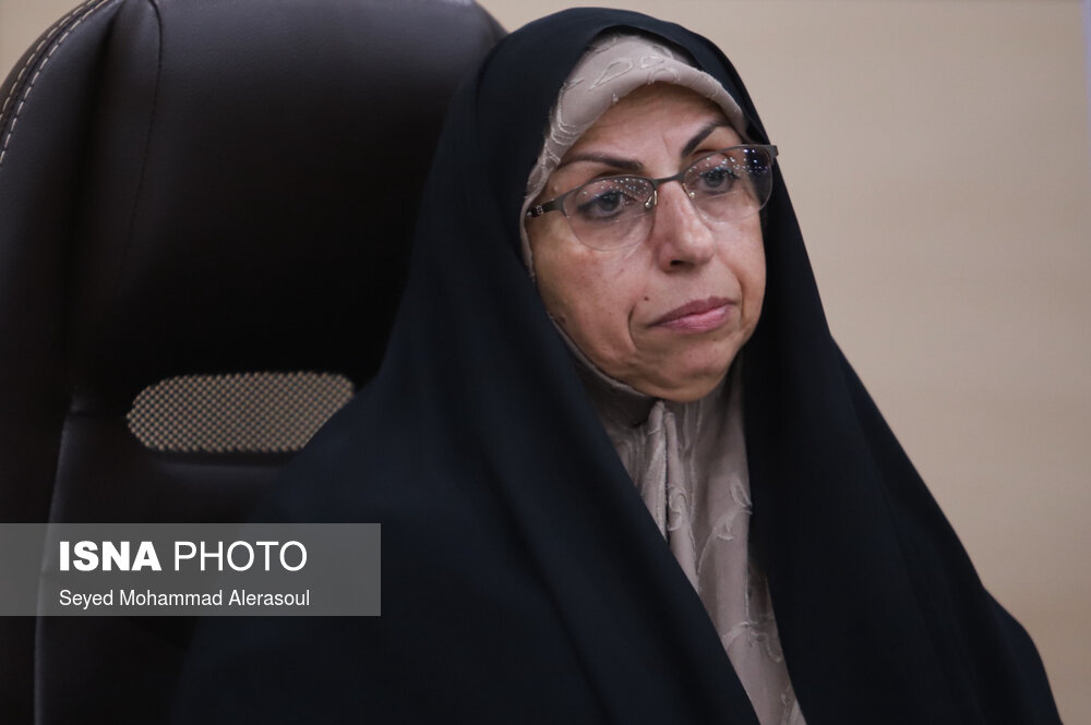 الزامی بودن استفاده از ماسک در محیط کار/ امکان استفاده از ظرفیت دورکاری
