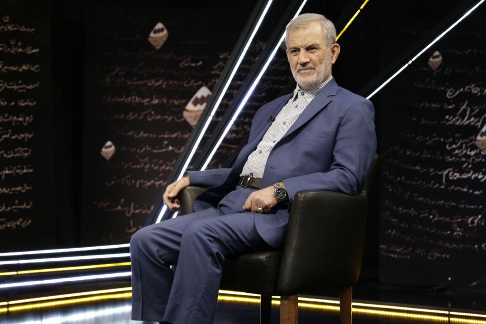 انتقاد صریح غفوری فرد از شعار «دولت باید سقوط کند» 