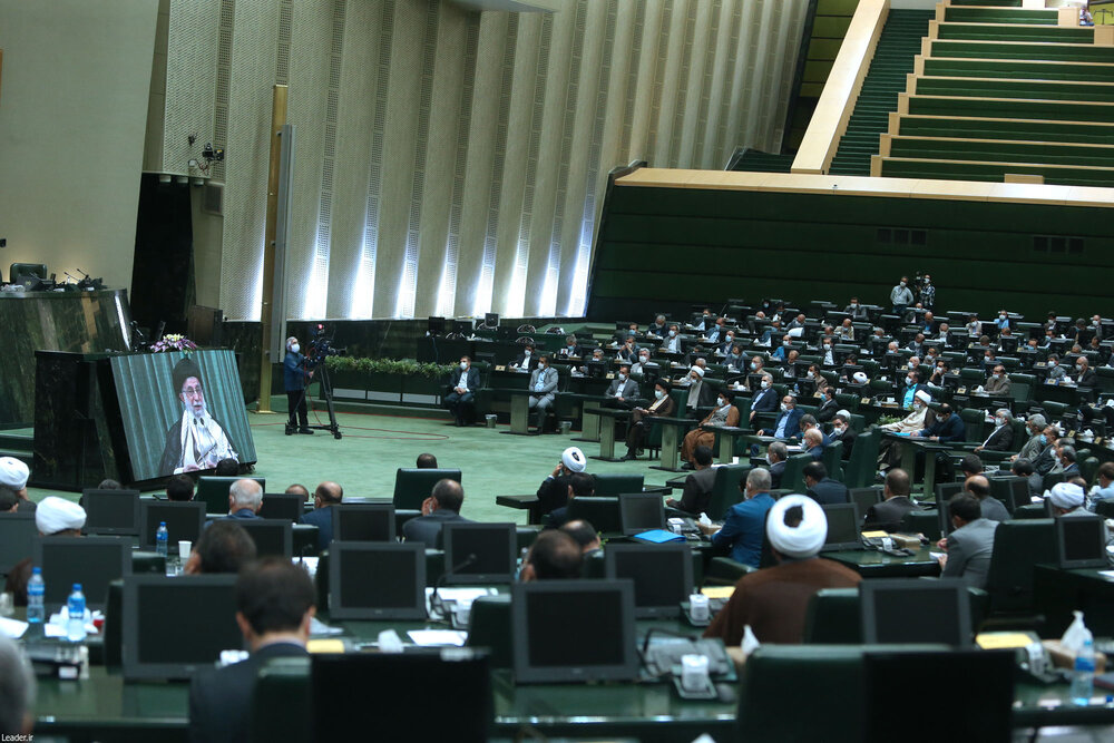 بیانات رهبرانقلاب،باران آرامش بر ناآرامی های مجلس یازدهم