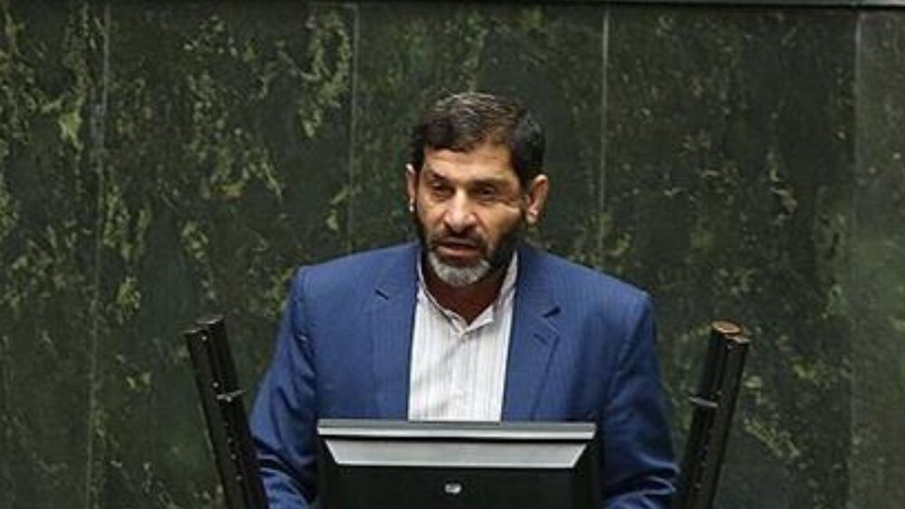 جولان کرونا در مجلس