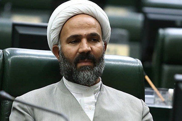 حمایت پژمانفر از وضع مالیات بر خانه های خالی /باید جلوی احتکار مسکن گرفته شود
