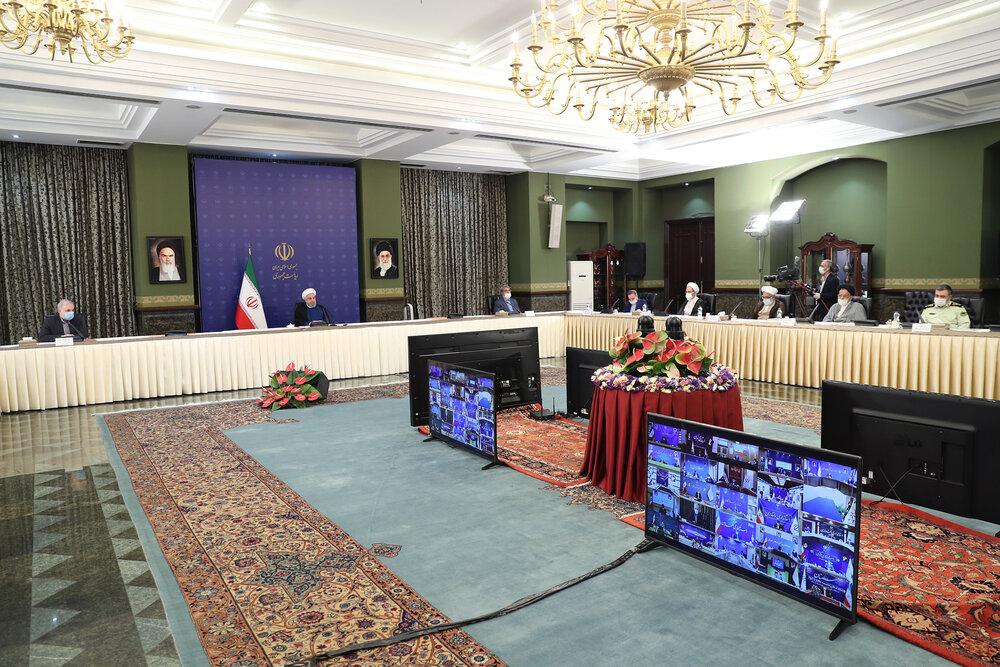 روحانی: هیچ کشوری نمیتواند فعالیتهای اقتصادی را تعطیل کند اما...