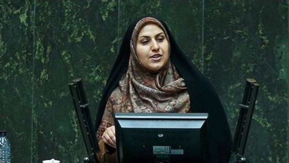 سؤال از وزرا به موقع در دستور کار مجلس قرار گیرد