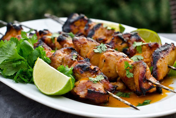 جوجه کباب عسلی با سس مخصوص تایلندی جوجه کباب عسلی با سس مخصوص تایلندی