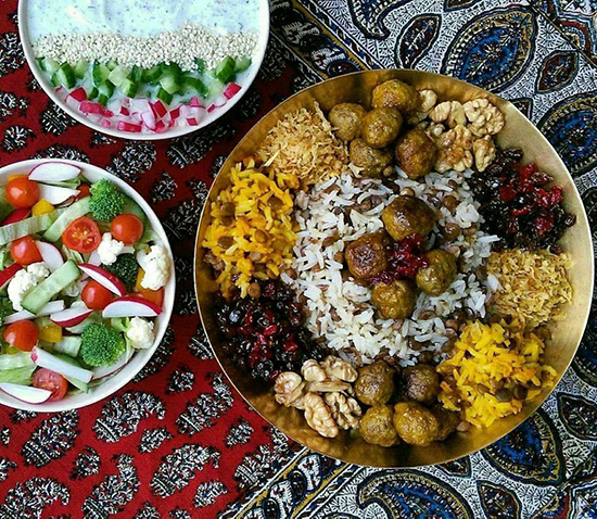 طرز تهیه قنبرپلو شیرازی؛ سنتی و آسان طرز تهیه قنبرپلو شیرازی؛ سنتی و آسان