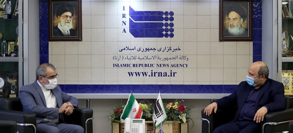 واکنش کدخدایی به حملات نمایندگان به ظریف در صحن مجلس و نقد صریح رهبر انقلاب واکنش کدخدایی به حملات نمایندگان به ظریف در صحن مجلس و نقد صریح رهبر انقلاب