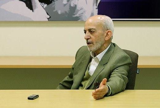 وزیری از جنس کارگران و خالی از تکبر وزیری از جنس کارگران و خالی از تکبر
