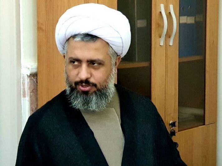 پای هیات نظارت به پرونده اظهارات جنجالی احمدی بیغش درباره جزایر ایرانی باز شد /چه کسی شاکی پرونده است؟ پای هیات نظارت به پرونده اظهارات جنجالی احمدی بیغش درباره جزایر ایرانی باز شد /چه کسی شاکی پرونده است؟
