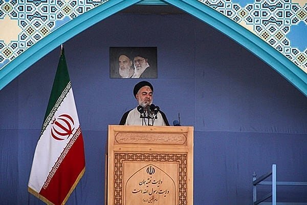 پس لرزه تعرض جنگنده آمریکایی به هواپیمای ایران در تریبونهای نماز جمعه /دولت احمدینژاد لجبازی کرد /با گران فروشان برخورد قاطع کنید پس لرزه تعرض جنگنده آمریکایی به هواپیمای ایران در تریبونهای نماز جمعه /دولت احمدینژاد لجبازی کرد /با گران فروشان برخورد قاطع کنید