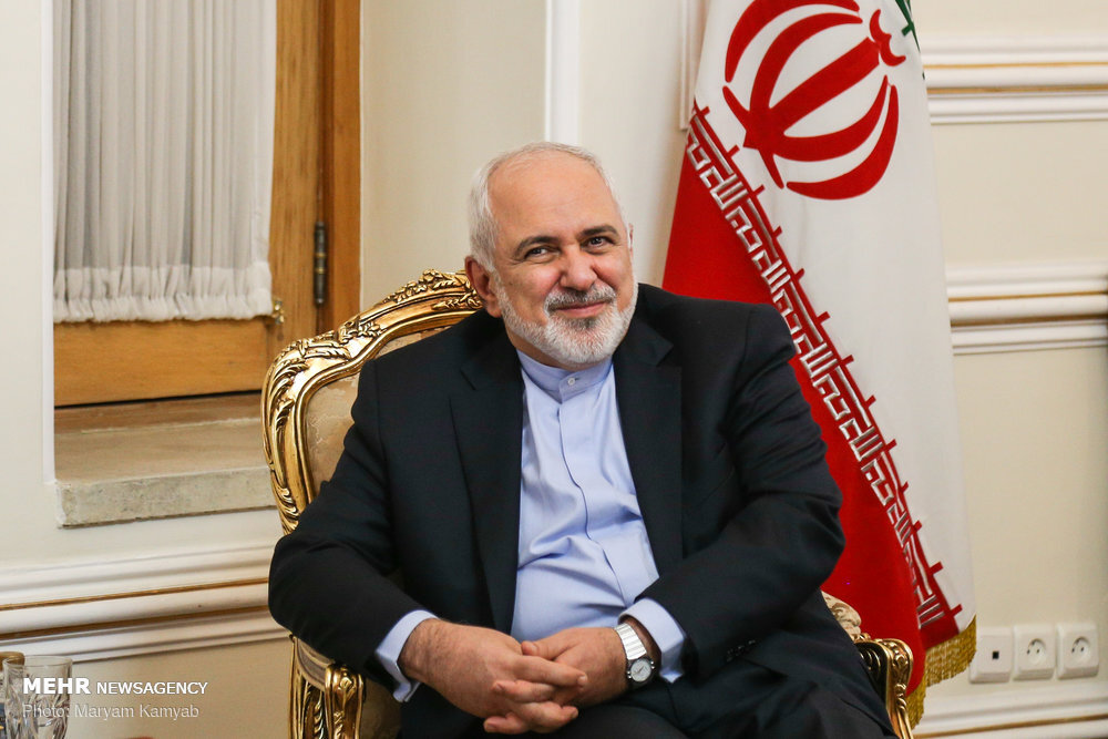 توافق وزرای خارجه ایران وامارات برای ادامه گفتگو برمبنای صلح هرمز