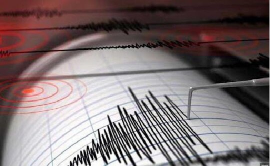 خنج استان فارس با زمینلرزه ۴.۵ لرزید/ثبت زلزله ۲.۹ در فشم استان تهران