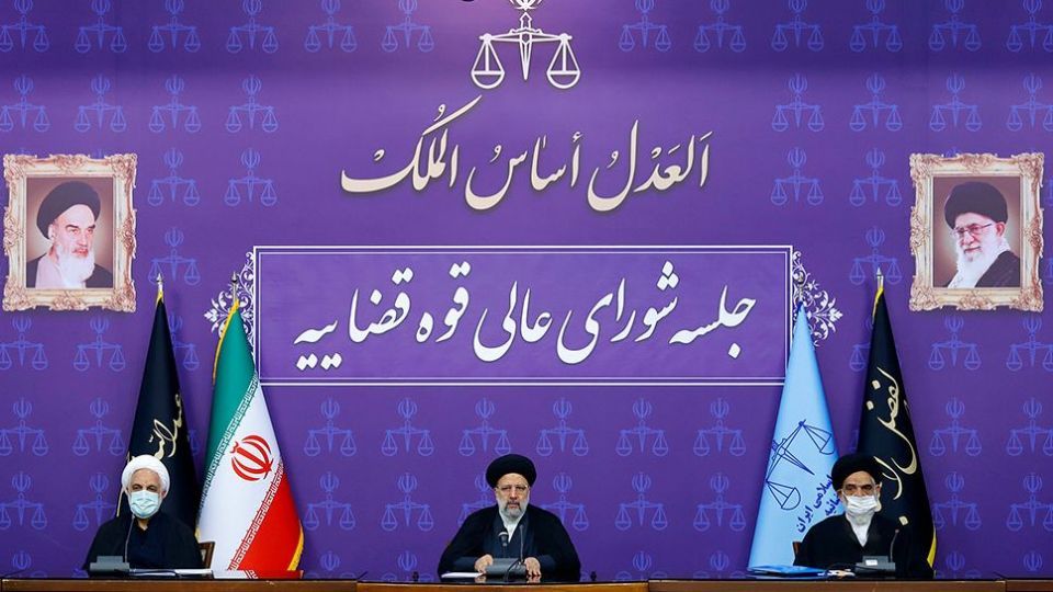 رئیسی: راهبردی دستگاه قضا استقرار عدالت با مشارکت مردم است