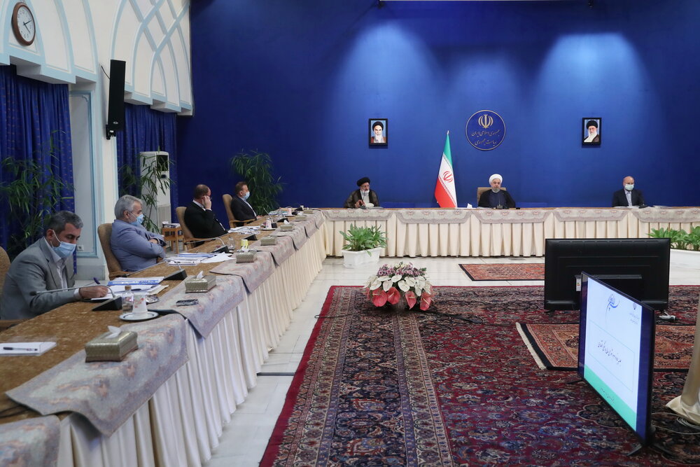 روحانی: دولت به دنبال گشایش در اقتصاد و معیشت مردم است روحانی: دولت به دنبال گشایش در اقتصاد و معیشت مردم است