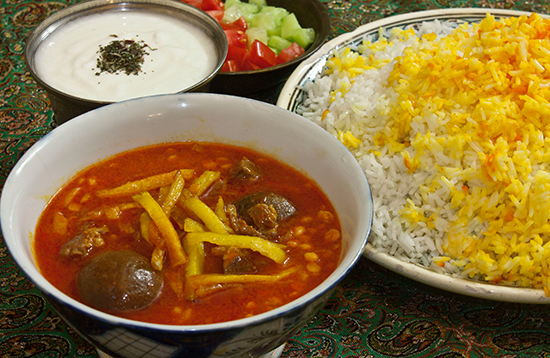 فوت و فن پخت خورشت قیمه، غذای با اصالت فوت و فن پخت خورشت قیمه، غذای با اصالت