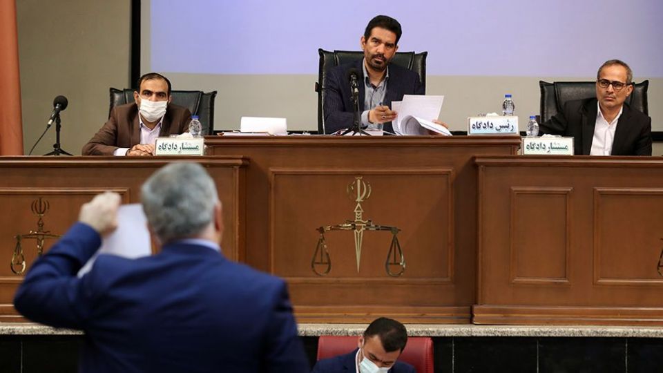 مشروح هفدهمین جلسه دادگاه پرونده شرکت بازرگانی پتروشیمی/ اعلام ختم دادرسی
