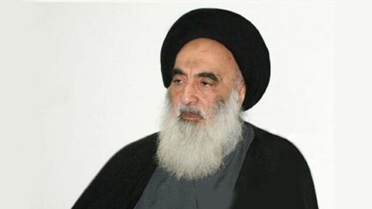 آیت‌الله سیستانی همواره نزد مردم و دولت ایران مورد احترام بوده است