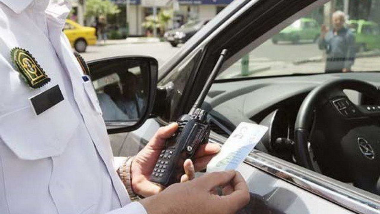جریمه پلیس برای نصابان غیرمجاز تابلوی آژانس روی خودروهای شخصی