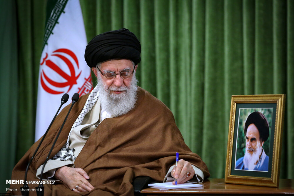 رهبر انقلاب درگذشتِ حاج علی شمقدری را تسلیت گفتند