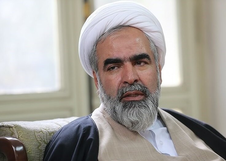 روح الله حسینیان: چرا طرفداران احمدی‌نژاد تا این حد ضدولایت فقیه شدند؟! /اگر حکومت سقوط کند و من را پای دار هم ببرند بازهم از رهبری حمایت می کنم
