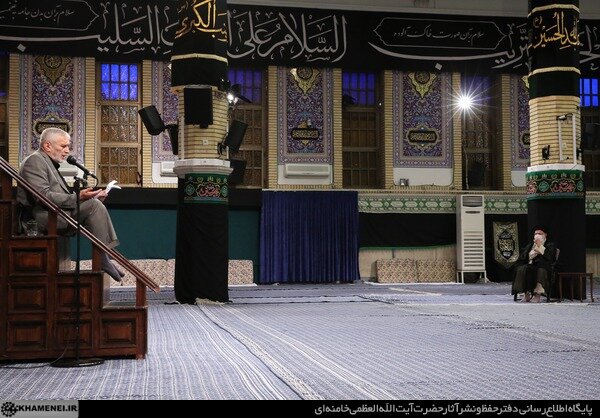 مراسم عزاداری شهادت امام سجاد علیه‌السلام در حضور رهبر انقلاب +عکس