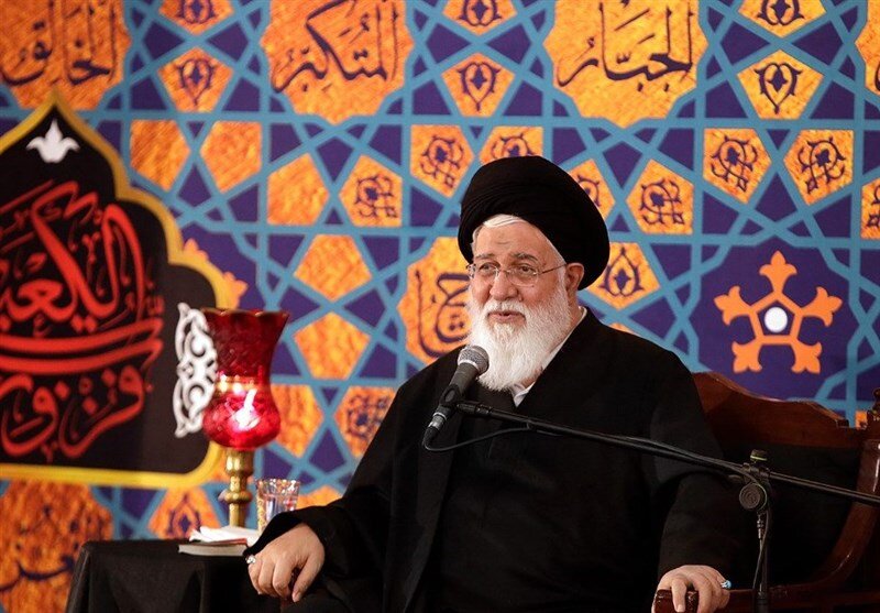 امام جمعه مشهد: در جامعهای که بیعفتی در زن و مرد باشد، امنیت وجود ندارد امام جمعه مشهد: در جامعهای که بیعفتی در زن و مرد باشد، امنیت وجود ندارد