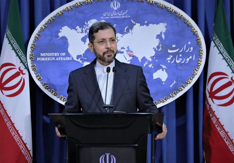   سخنگوی وزارت خارجه با بیان اینکه در چین پول بلوکه شده نداریم، گفت: دشمنان، رقبا و بدخواهان ملت ایران می‌خواهند مفرهای ما را ببندند. منابعی در چین هست که برای استفاده از نیازهای ما از آن استفاده می‌شود.