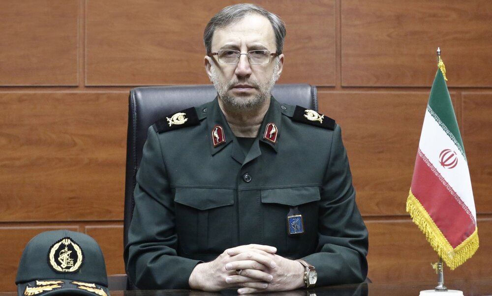 فرمانده نیروی زمینی ارتش: توان بازدارندگی امروز را مدیون خون شهدا هستیم/ آمادگی بیمارستانهای نیروهای مسلح برای بیماران کرونا فرمانده نیروی زمینی ارتش: توان بازدارندگی امروز را مدیون خون شهدا هستیم/ آمادگی بیمارستانهای نیروهای مسلح برای بیماران کرونا