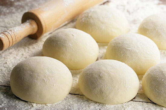 طرز تهیه خمیر پیتزا در خانه طرز تهیه خمیر پیتزا در خانه