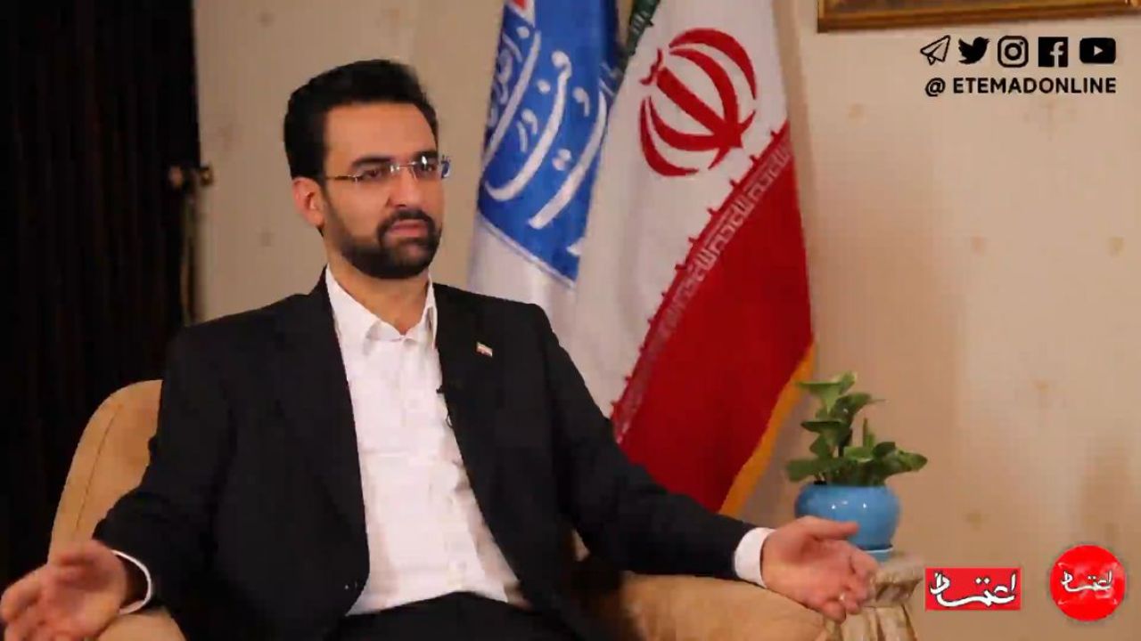 اول و آخر مشکل عده‌ای در کشور بحث رسانه است/ بزرگ‌ترین مساله ما این است که فضای مجازی را به رسمیت نمی‌شناسند/ صداوسیما و رسانه‌های دست‌راستی دستورالعمل دارند که مرا بایکوت کنند