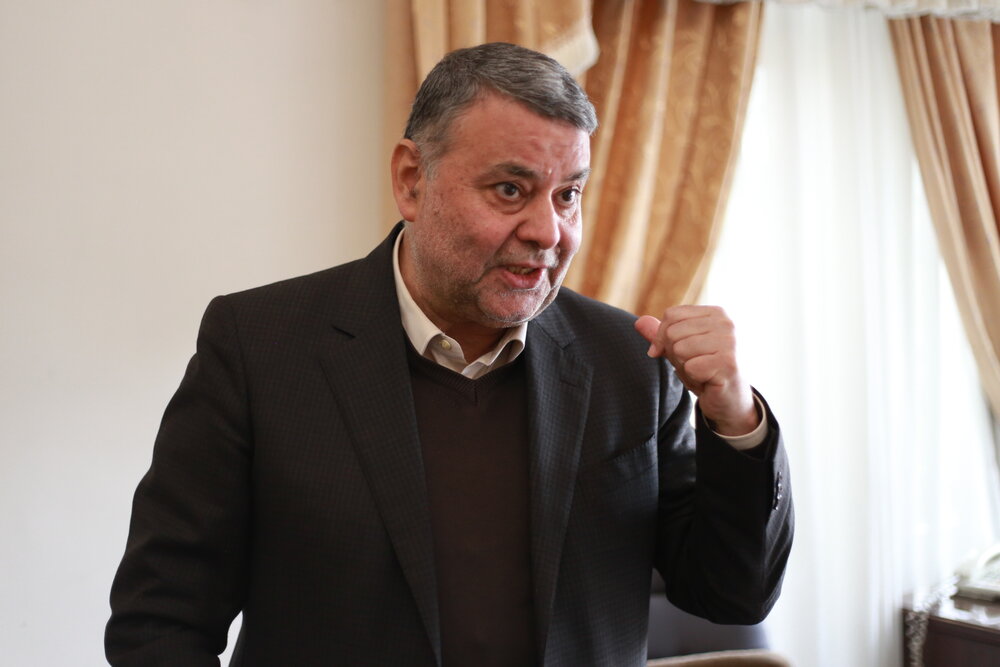 هشدار سیدمحمد صدر درباره خطری که نظام را تهدید می کند /موضعگیری رهبری برخلاف نظر تندروها بود
