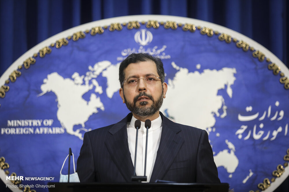 سخنگوی وزارت امور خارجه درگذشت اشکان منصوری را تسلیت گفت