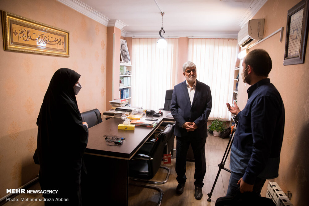 ظریف مرد برخی میدان‌ها نیست/ روحانی فقط بلد است متَلک بگوید