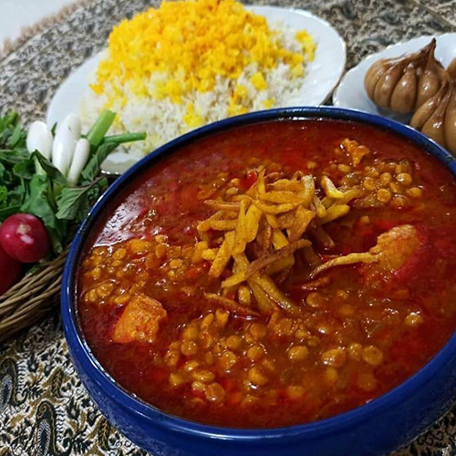 خورش قیمه این‌بار با گوشتِ شترمرغ